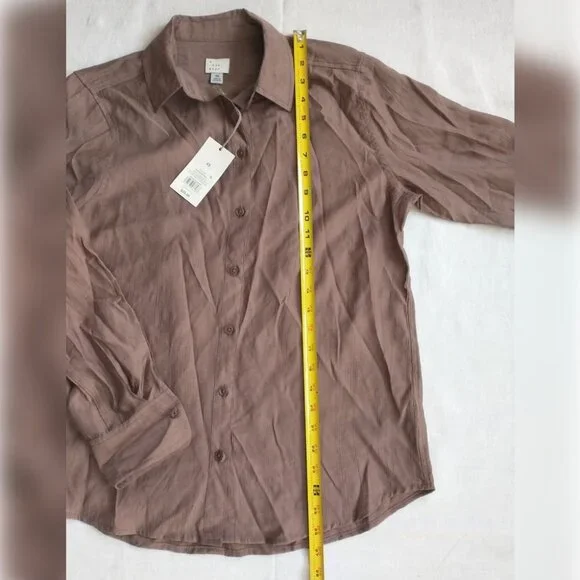 NWT A New Day tan button-down shirt. Size XS - Picture 4 of 9